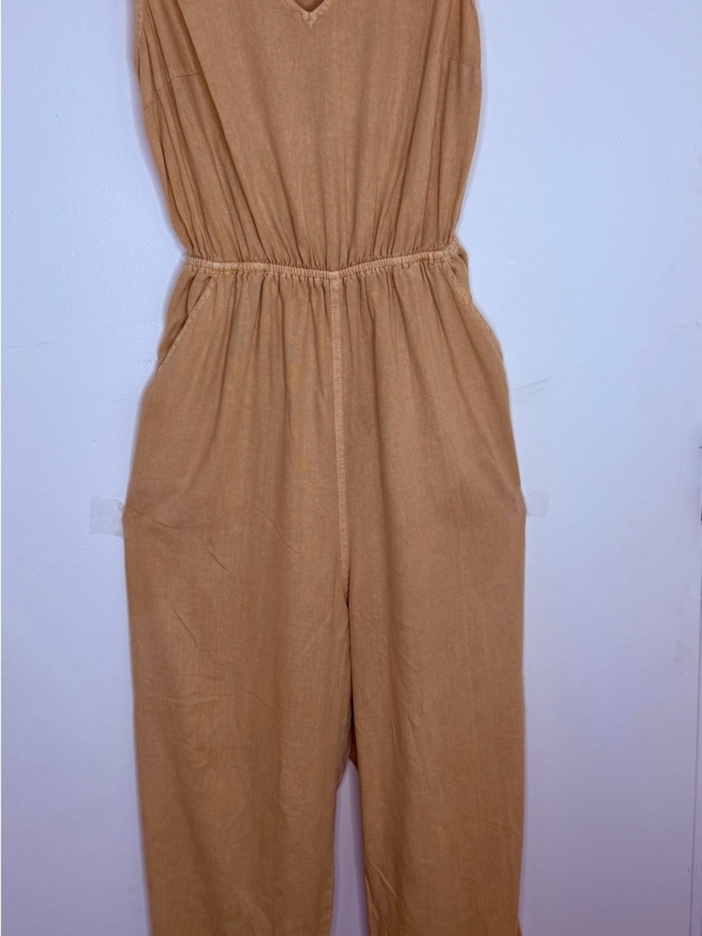 Universal Thread Sleeveless V-Neck Wide-Leg Jumpsuit in Tan - Picture 4 of 7